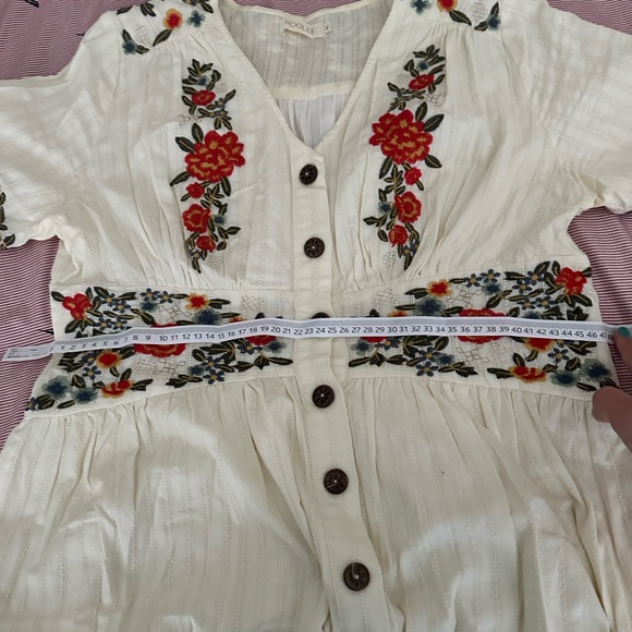 Roolee embroidered floral dress - Picture 8 of 9